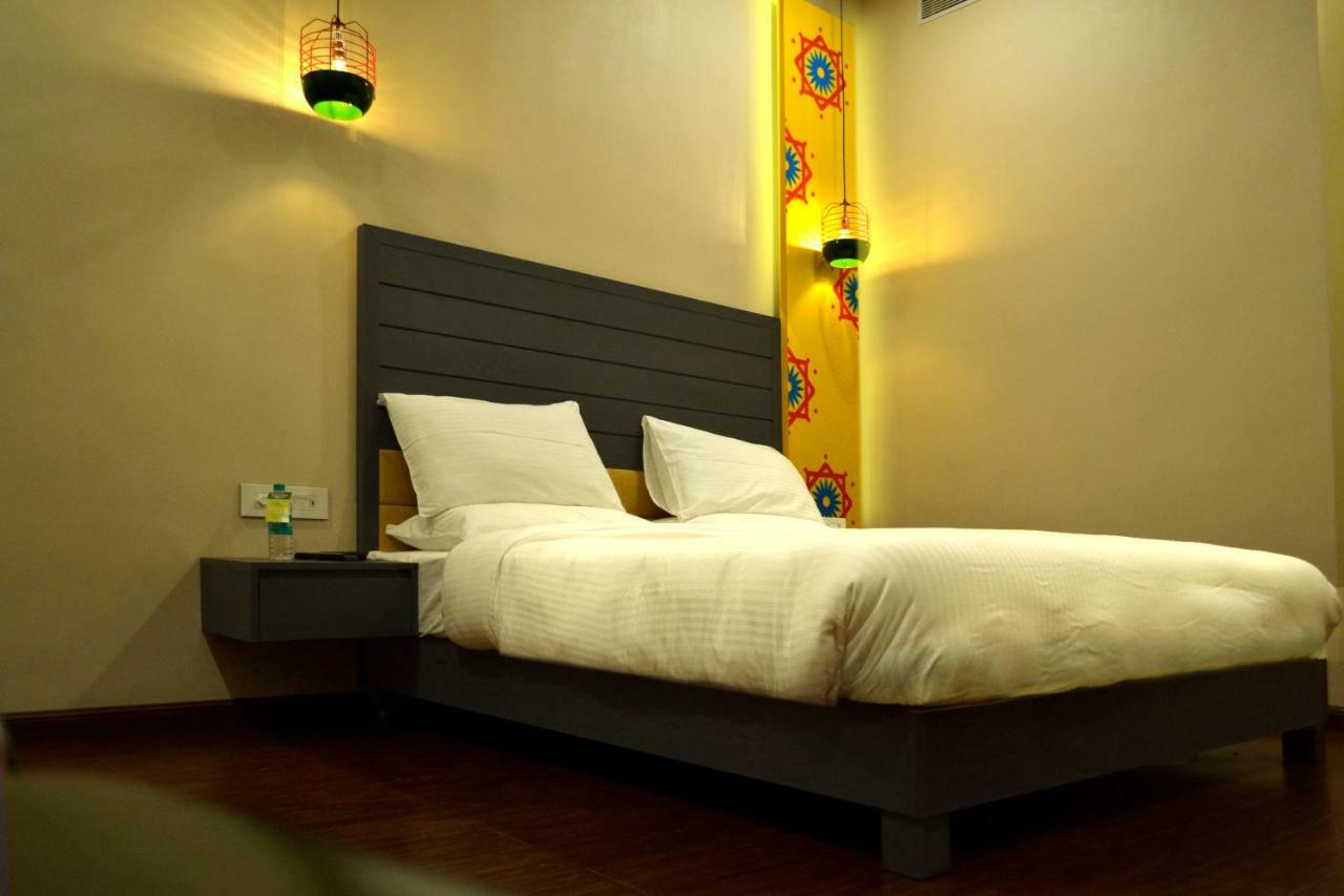 Hotel Asansol International Exterior foto